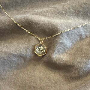 Gold-Colored Pressed Wildflower Floral Pendant Necklace